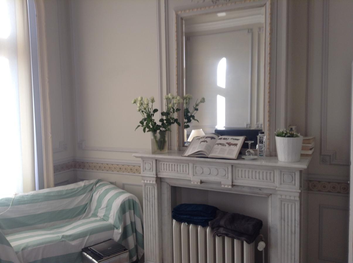 布鲁赫马恩街443号公寓 Saint-Gilles 外观 照片